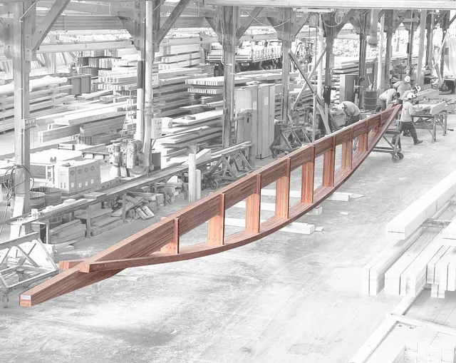Bending active hardwood glulam beam-string publication